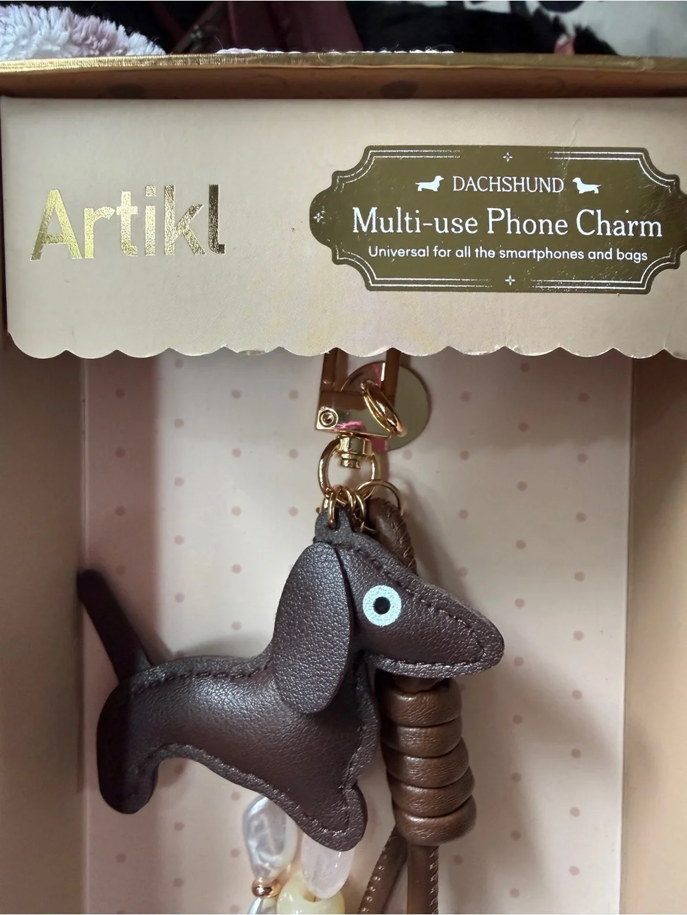 Artikl Dachshund Multi-Use Phone Charm/ purse charm, Brown, beaded, cute! NWT